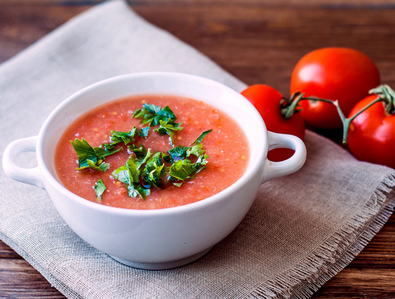 Quick Herb-Tomato Soup