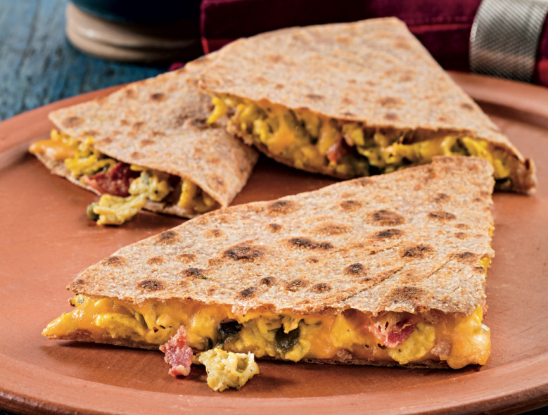 Sliced breakfast quesadilla for people with diabetes